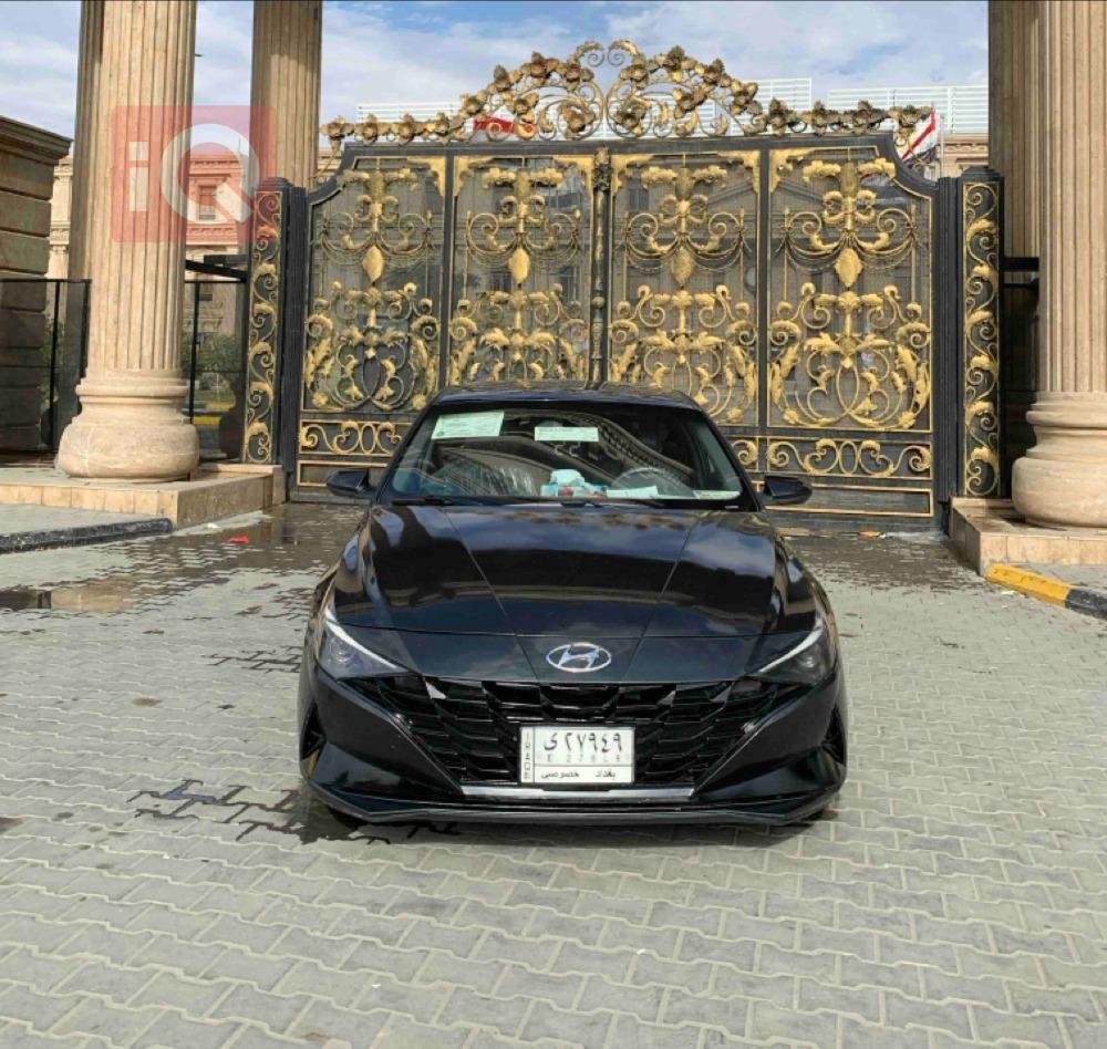 هیوندای ئەلەنترا